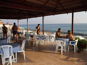 BLUE FISH HOTEL (6 фото из 10)