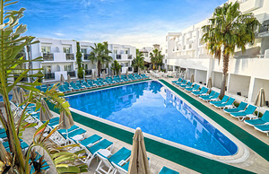SHARK CLUB HOTEL (6 foto / 10)
