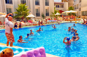 SHARK CLUB HOTEL (9 foto / 10)