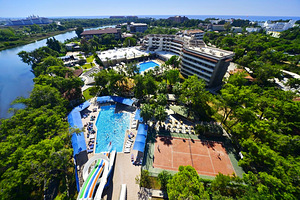 LINDA RESORT HOTEL (1 foto / 10)