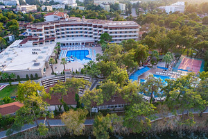 LINDA RESORT HOTEL (2 foto / 10)