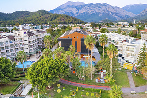FAME BEACH HOTEL (3 foto / 10)
