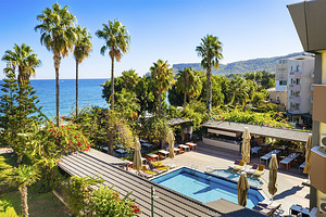 FAME BEACH HOTEL (4 foto / 10)
