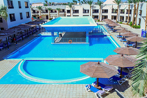 BLEND CLUB AQUA RESORT (2 foto / 10)