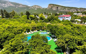 CASTLE PARK HOTEL (1 foto / 10)