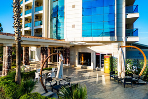 SCALA NUOVA BEACH HOTEL (4 foto / 10)