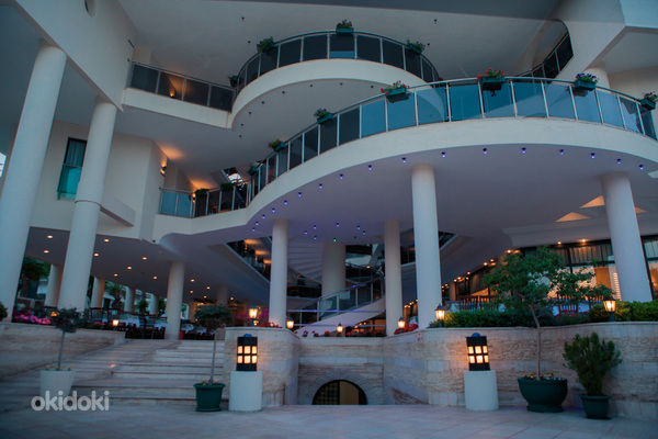 LANCORA BEACH HOTEL