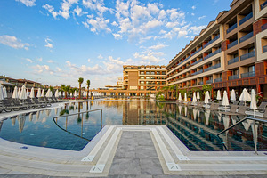 ALETRIS DELUXE HOTEL & SPA (2 foto / 10)