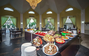 LARISSA INN HOTEL (5 foto / 10)