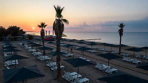 ADORA HOTEL & RESORT (14 foto / 16)