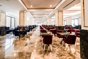 GRANADA LUXURY RED (10 foto / 10)