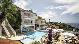 SUNNY HILL ALYA HOTEL (3 foto / 8)