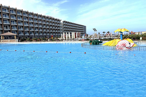 REWAYA LUXURY RESORT (2 foto / 10)