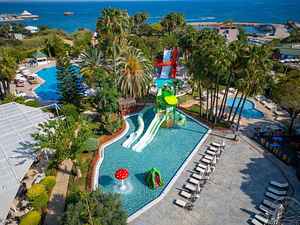Q AVENTURA PARK HOTEL (6 foto / 10)