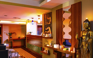 AMBASSADOR PLAZA HOTEL (6 foto / 10)