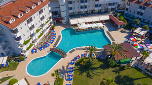 MONACHUS HOTEL & SPA (5 фото из 13)