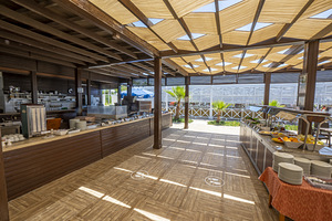 MONACHUS HOTEL & SPA (13 фото из 13)
