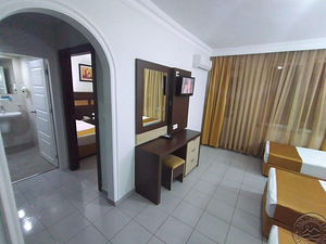 KLEOPATRA ADA HOTEL (10 foto / 10)