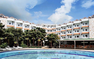 UK HOTEL KIRIS (1 фото из 10)