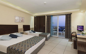 ARABELLA WORLD HOTEL (7 foto / 10)