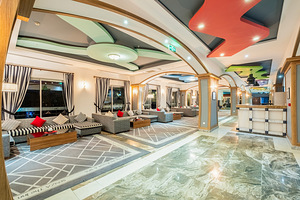 SENZA THE INN RESORT & SPA (9 foto / 10)