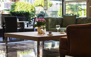 LONICERA CITY HOTEL (8 foto / 10)