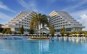 MIRACLE RESORT (1 foto / 10)