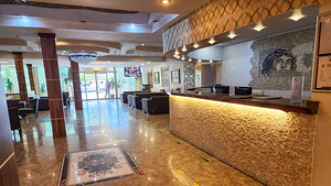 CLUB MONTE CARLO(EX:CLUB TESS) (8 foto / 10)