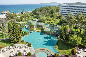 MIRAGE PARK RESORT (1 foto / 10)