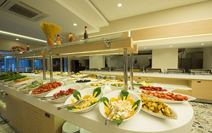 ASDEM PARK HOTEL (8 foto / 10)