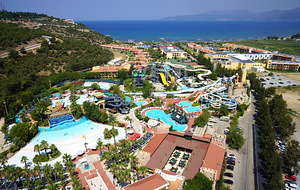 AQUA FANTASY AQUAPARK HOTEL & SPA (1 foto / 10)