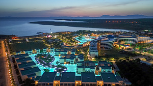 AQUASIS DE LUXE RESORT & SPA (1 foto / 10)