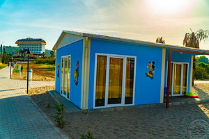 THRONE BEACH RESORT & SPA (3 фото из 10)
