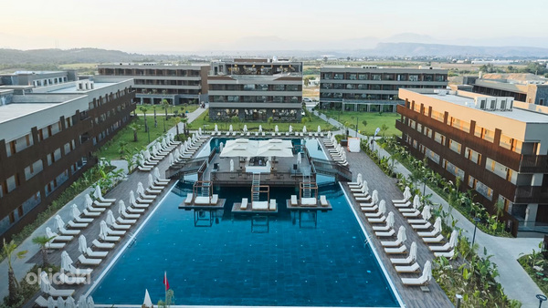 JACARANDA LUXURY RESORT