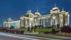 THE LAND OF LEGEND KINGDOM HOTEL (1 foto / 10)