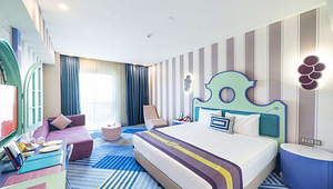 THE LAND OF LEGEND KINGDOM HOTEL (2 foto / 10)