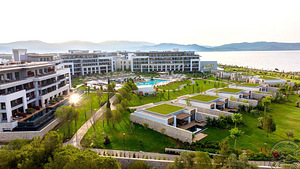 ANDA BARUT COLLECTION (5 фото из 10)