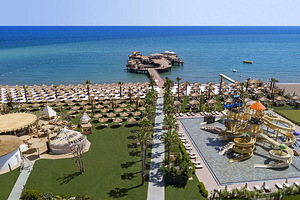 MARDAN PALACE (6 foto / 10)