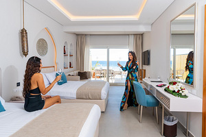 POSH CLUB BY SUNRISE REMAL BEACH (5 foto / 10)