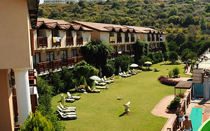 NOXINN CLUB HOTEL (3 foto / 10)