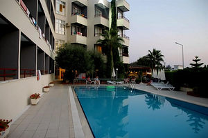 SIDE KERVAN HOTEL (12 фото из 18)
