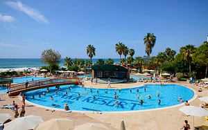 MC BEACH PARK RESORT (6 foto / 10)