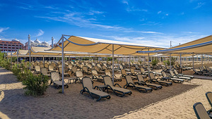 WELL PALACE SIDE HOTEL (6 foto / 10)