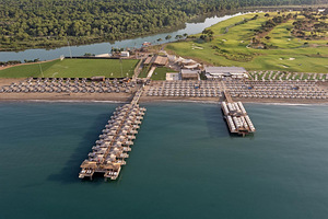 TITANIC DELUXE BELEK (7 foto / 10)