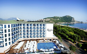 GRAND ZAMAN BEACH HOTEL (1 foto / 10)