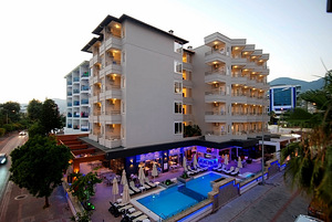 TIME BEACH HOTEL (2 foto / 10)