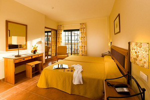 GF HOTEL ISABEL (9 foto / 10)