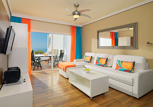 REGENCY TORVISCAS APARTMENTS AND SUITES (8 foto / 10)