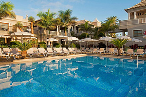 MARYLANZA SUITES & SPA (2 foto / 10)