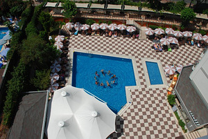 GRAND OKAN HOTEL (2 foto / 10)